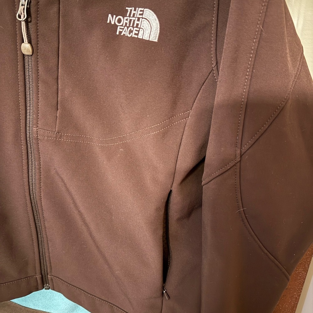 The North Face Women’s Brown Apex Softshell Jacket Teal Interior Size Medium - Picture 3 of 8
